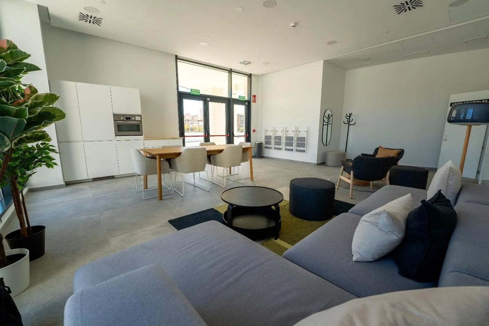 Malaga Skyline 4 Pool & Parking Free Villa Holiday home