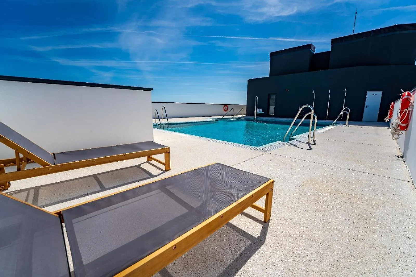 Malaga Skyline 4 Pool & Parking Free Villa Spain