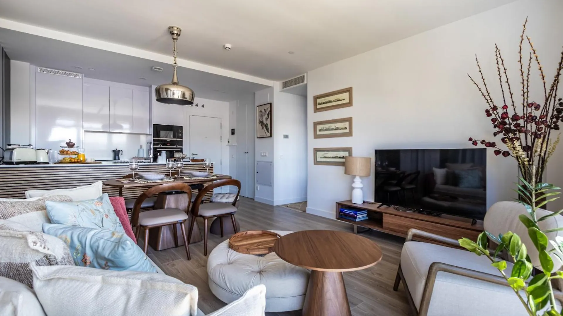 Malaga Skyline 4 Pool & Parking Free Villa 0*,  Spain